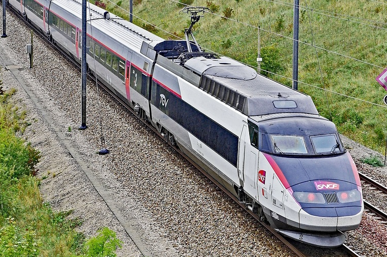 TGV Réseau train